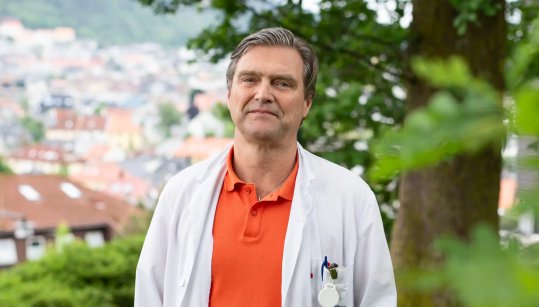 Retningslinjer for spedbarnsernæring skal oppdateres - Hva tenker allergologen?