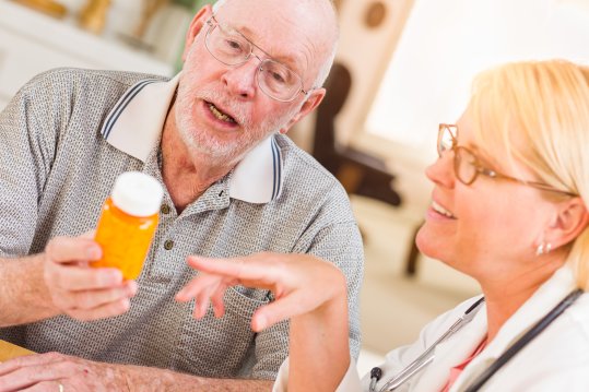 Nye forsiktighetsregler for eldre pasienter