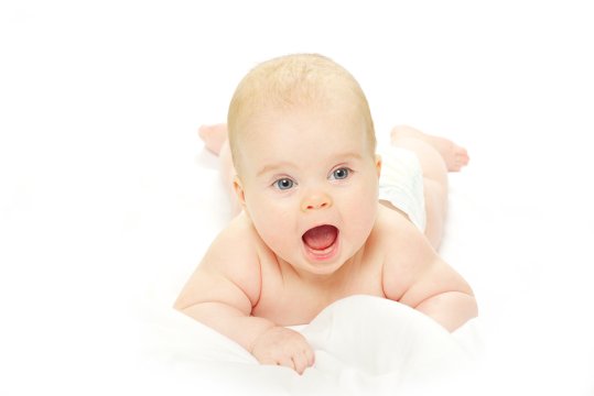 Flere barn fødes i Norge, og andelen med misdannelser går ned